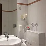 Haus Am Zoo فندق