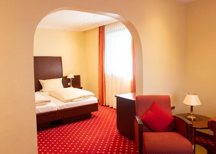 Hotel Haus Am Zoo 3*