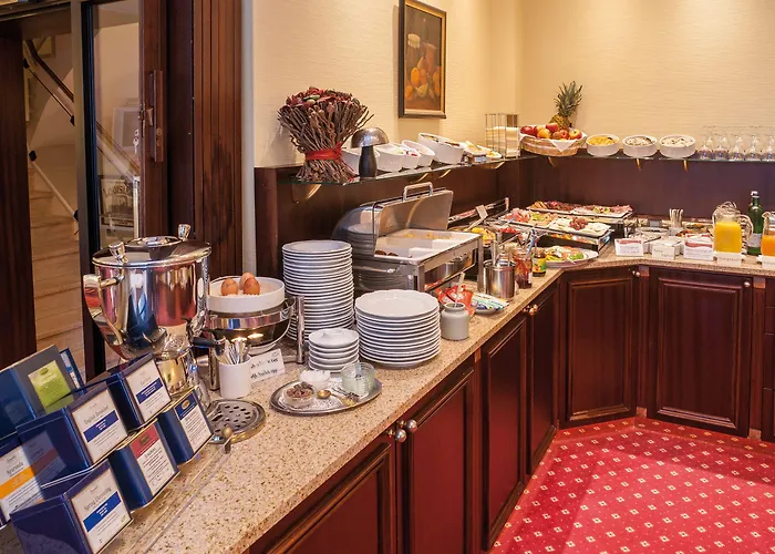 Haus Am Zoo Hotel 3*