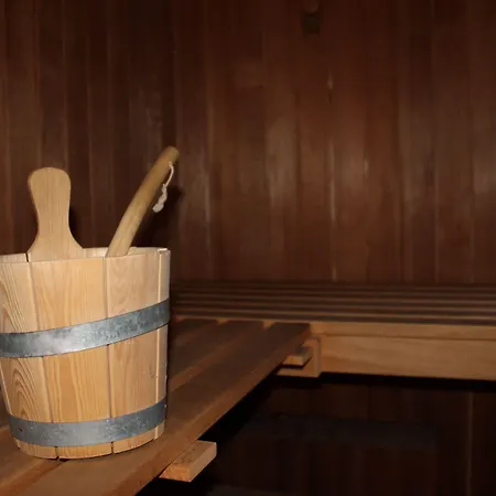 Haus Am Zoo Hotel 3*